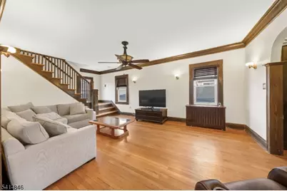 1272 Robinson Ter, Union Township, NJ 07083 - Photo 4