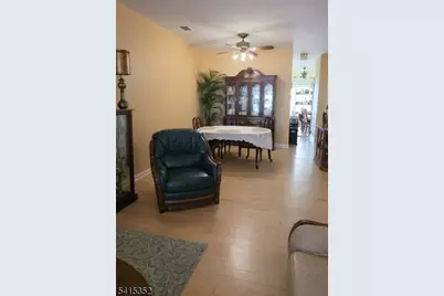 93 Perez Dr, Newark, NJ 07103 - Photo 2