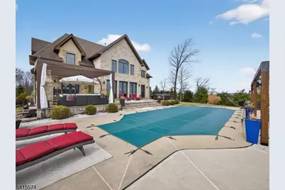 9 Catalina Dr, Byram Township, NJ 07871 - Photo 10