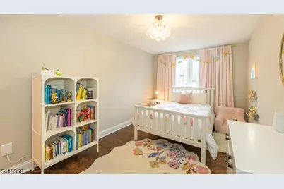 13 Mount Pleasant Pkwy, Livingston, NJ 07039 - Photo 38