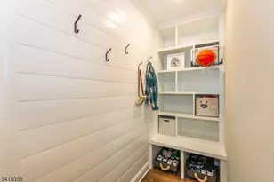 13 Mt Pleasant Pkwy, Livingston, NJ 07039 - Photo 22