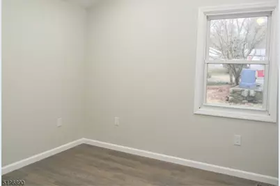 8 Beech Dr, Hardyston Township, NJ 07460 - Photo 14