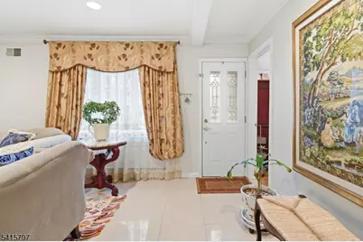 800 Delalla Ter, Ridgefield, NJ 07657 - Photo 10