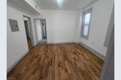 102 South St, Newark, NJ 07114 - Photo 6