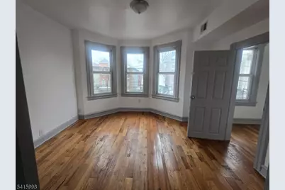 102 South St, Newark, NJ 07114 - Photo 2