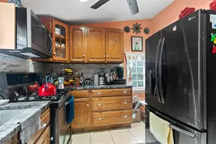 356 Sherman St, Passaic, NJ 07055 - Photo 6