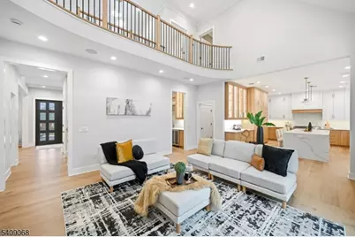 33 Tower Rd, Livingston, NJ 07039 - Photo 8