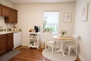254 W Franklin St, Bound Brook, NJ 08805 - Photo 4