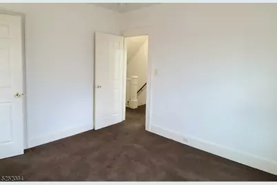 254 W Franklin St #2, Bound Brook, NJ 08805 - Photo 16