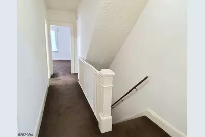 254 W Franklin St #2, Bound Brook, NJ 08805 - Photo 14