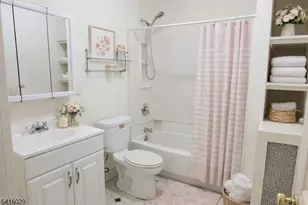 254 W Franklin St, Bound Brook, NJ 08805 - Photo 6