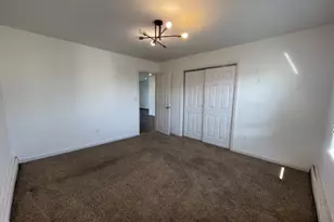 404 S 5th St, Elizabeth, NJ 07206 - Photo 14