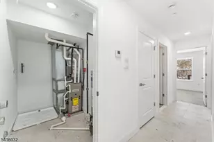 106 Columbia Ave, Newark, NJ 07106 - Photo 8