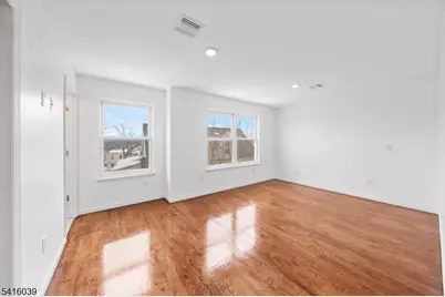 335 S 20th St, Newark, NJ 07103 - Photo 6