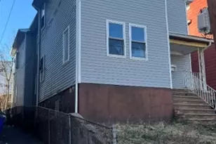 63 Huntington Terrace, Newark, NJ 07112 - Photo 2