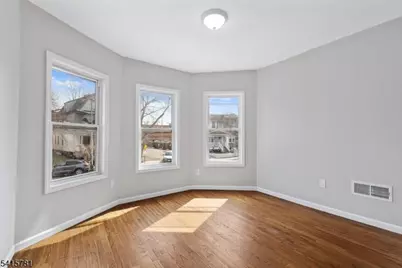 543 N Grove St, East Orange, NJ 07017 - Photo 30