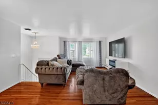 2636 Frederick Terrace, Union Township, NJ 07083 - Photo 6