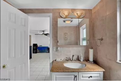 2636 Frederick Ter, Union Township, NJ 07083 - Photo 36