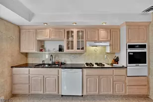 2636 Frederick Terrace, Union Township, NJ 07083 - Photo 12