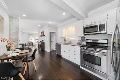 245 N 12th St, Kenilworth, NJ 07033 - Photo 8