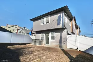 236-238 Keer Ave, Newark, NJ 07112 - Photo 32