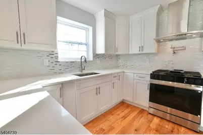 236-238 Keer Ave, Newark, NJ 07112 - Photo 8