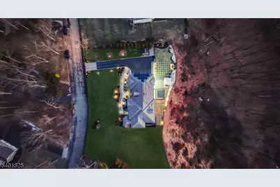 846 Sunset Rdg, Bridgewater, NJ 08807 - Photo 2