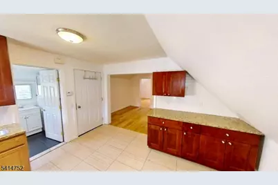 316 Summer Ave, Newark, NJ 07104 - Photo 8