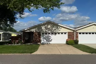 187A Newport Rd, Monroe Township, NJ 08831 - Photo 2