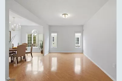 27 Chandler Ct, Monroe Township, NJ 08831 - Photo 22