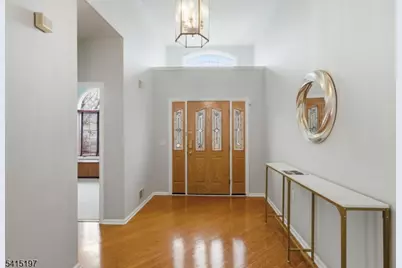 27 Chandler Ct, Monroe Township, NJ 08831 - Photo 20