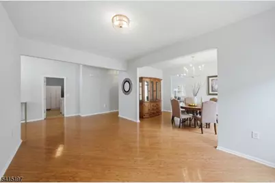 27 Chandler Ct, Monroe Township, NJ 08831 - Photo 24