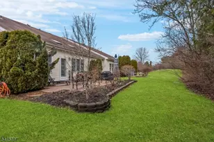 27 Chandler Ct, Monroe Township, NJ 08831 - Photo 46