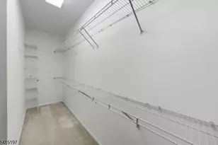 27 Chandler Ct, Monroe Township, NJ 08831 - Photo 40