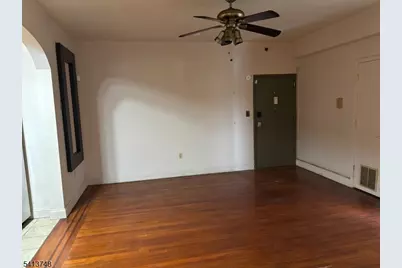 5 Pomona Ave #4A, Newark, NJ 07112 - Photo 6