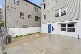 9 Godwin Ave, Paterson, NJ 07501 - Photo 38
