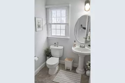 812 Old York Rd, Raritan, NJ 08869 - Photo 8