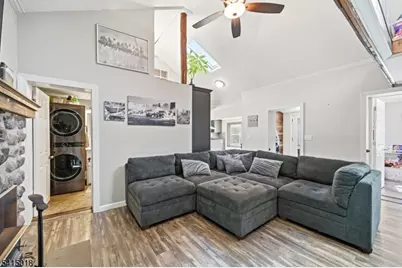 42 Woodside Dr, West Milford Twp., NJ 07480 - Photo 16