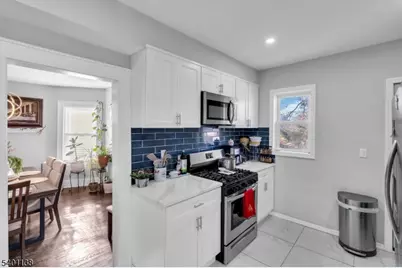 320 Pine St, Roselle, NJ 07203 - Photo 10