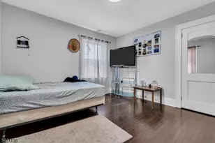 320 Pine St, Roselle, NJ 07203 - Photo 18