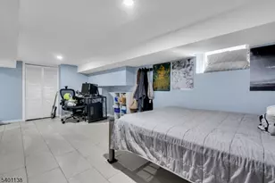 320 Pine St, Roselle, NJ 07203 - Photo 22