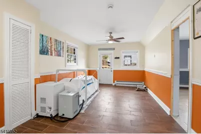 31 Blue Ridge Ave, Green Brook Township, NJ 08812 - Photo 14