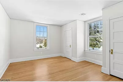 201 Maple Pl, Cranford Township, NJ 07016 - Photo 30