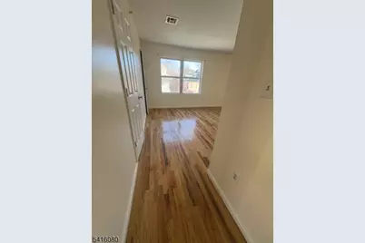 549 Hawthorne Ave Apt #3, Newark, NJ 07112 - Photo 12