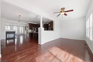 27 Pate Dr, Middletown Twp., NJ 07748 - Photo 6