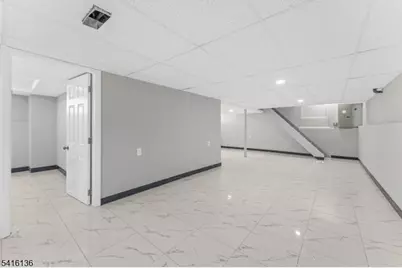 77 Huemmer Ter, Clifton, NJ 07013 - Photo 22