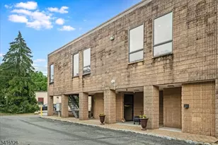 3 Tice Rd, Franklin Lakes, NJ 07417 - Photo 1