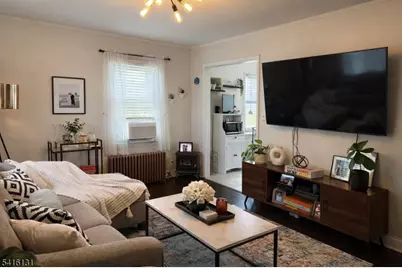 2 Preston Ave, Cranford Township, NJ 07016 - Photo 2
