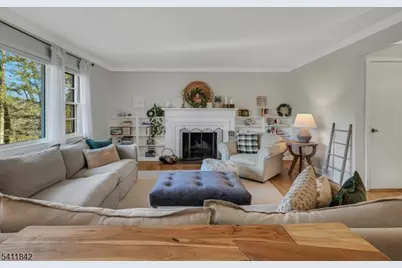 6 Mountainside Dr, Morris Township, NJ 07960 - Photo 6