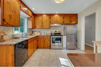 6 Mountainside Dr, Morris Township, NJ 07960 - Photo 10